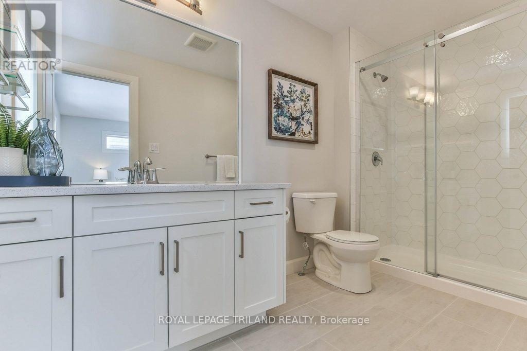 41 - 2491 Tokala Trail, London North, Ontario  N6G 5B4 - Photo 37 - X12781286