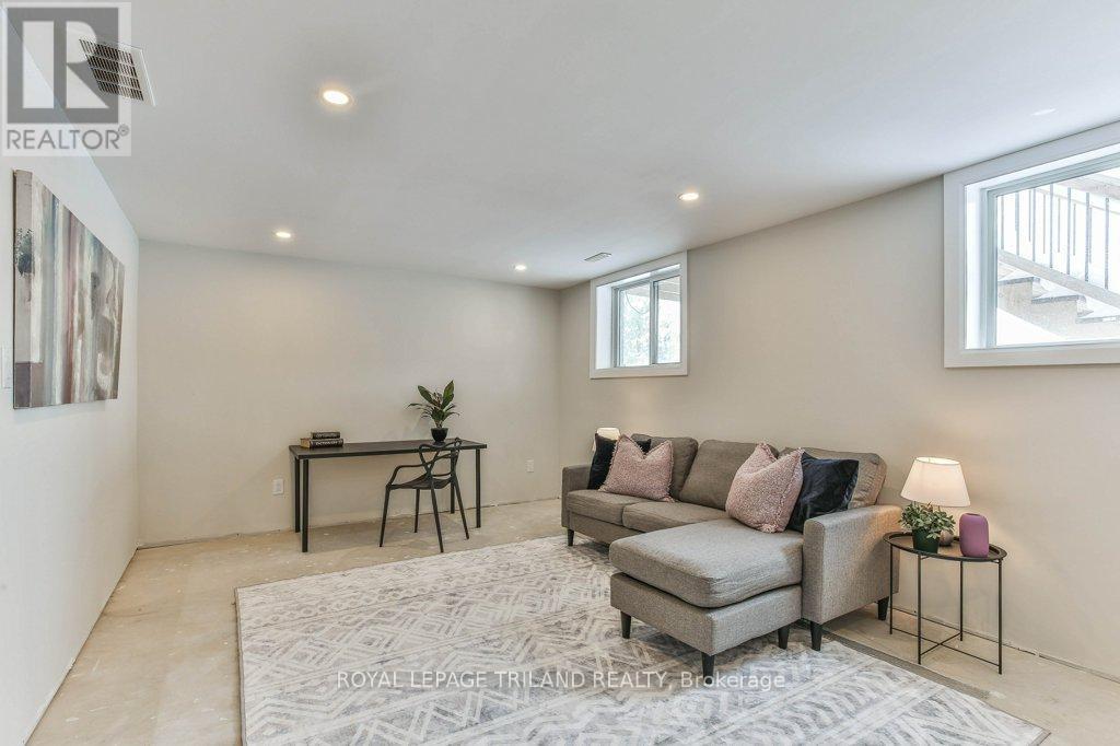 41 - 2491 Tokala Trail, London North, Ontario  N6G 5B4 - Photo 44 - X12781286