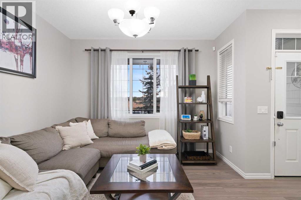 1529 Legacy Circle Se, Calgary, Alberta  T2X 2C6 - Photo 4 - A2284776