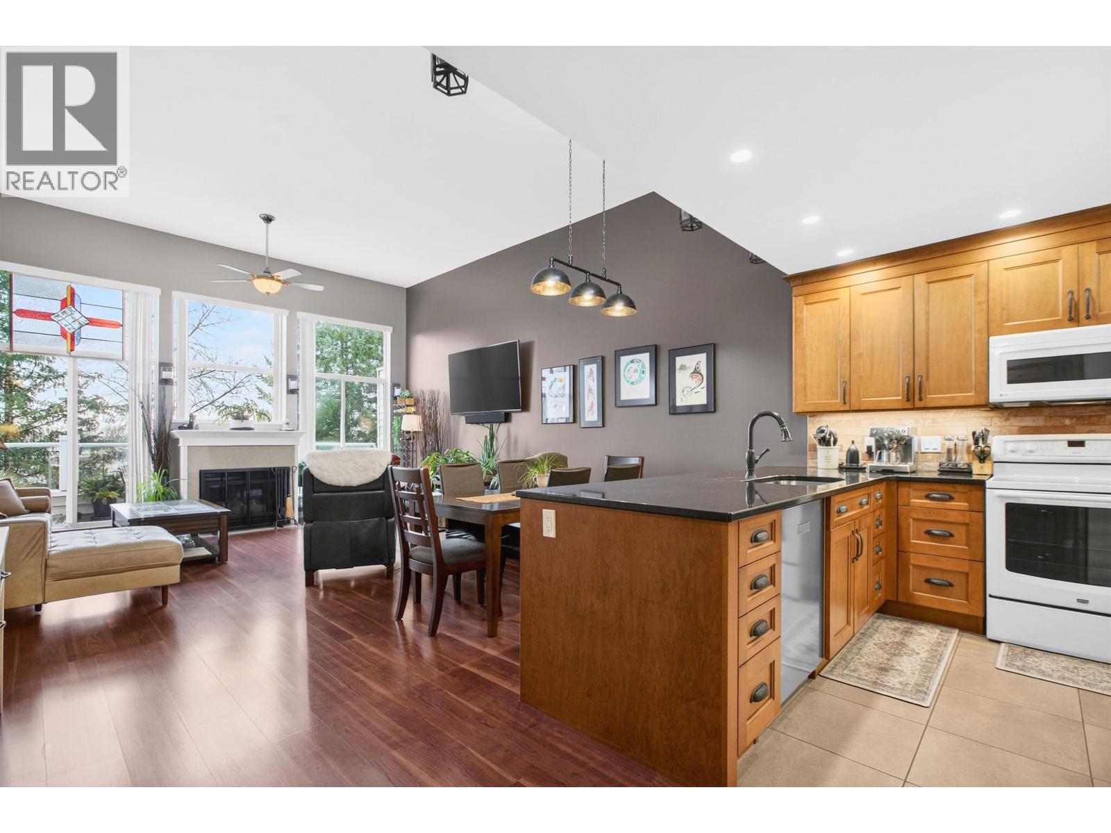 505 11605 227 Street, Maple Ridge, British Columbia  V2X 2L6 - Photo 6 - R3089045