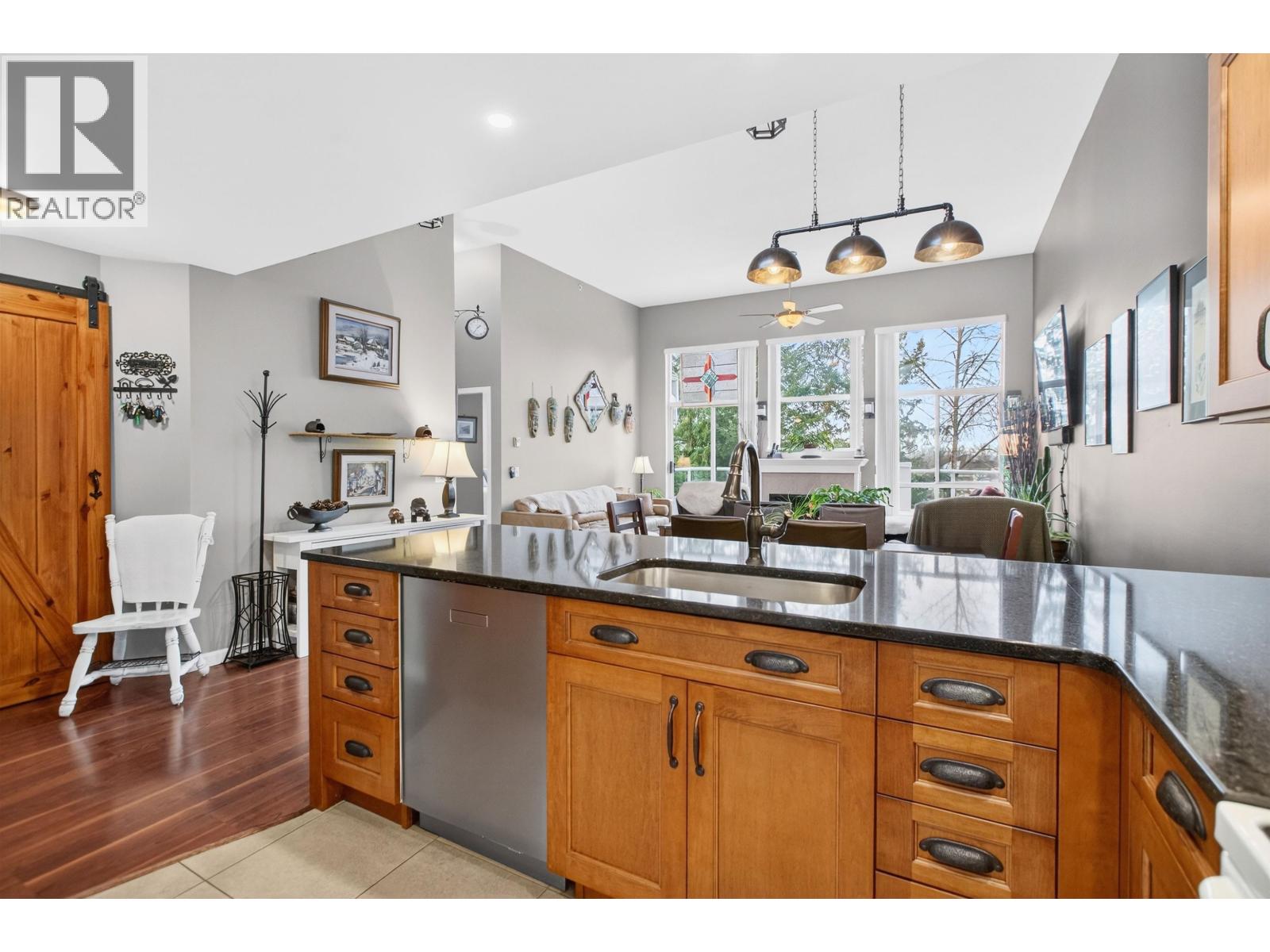 505 11605 227 Street, Maple Ridge, British Columbia  V2X 2L6 - Photo 5 - R3089045