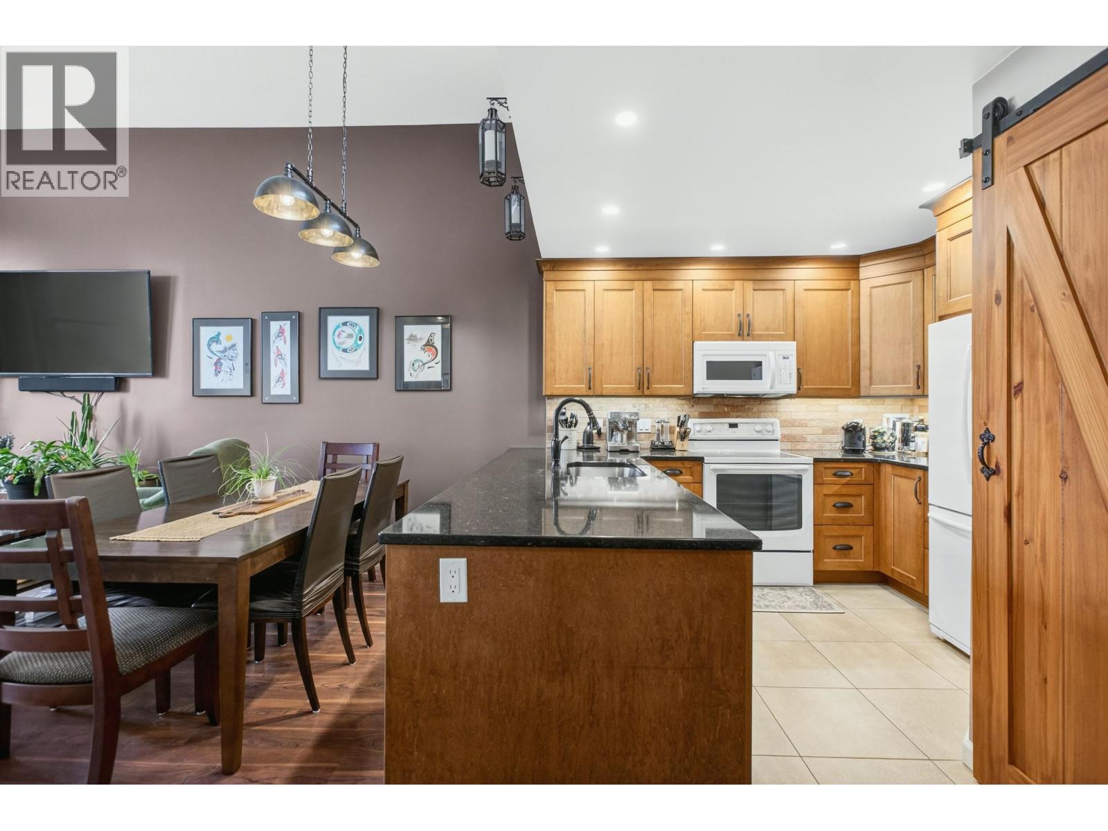 505 11605 227 Street, Maple Ridge, British Columbia  V2X 2L6 - Photo 7 - R3089045