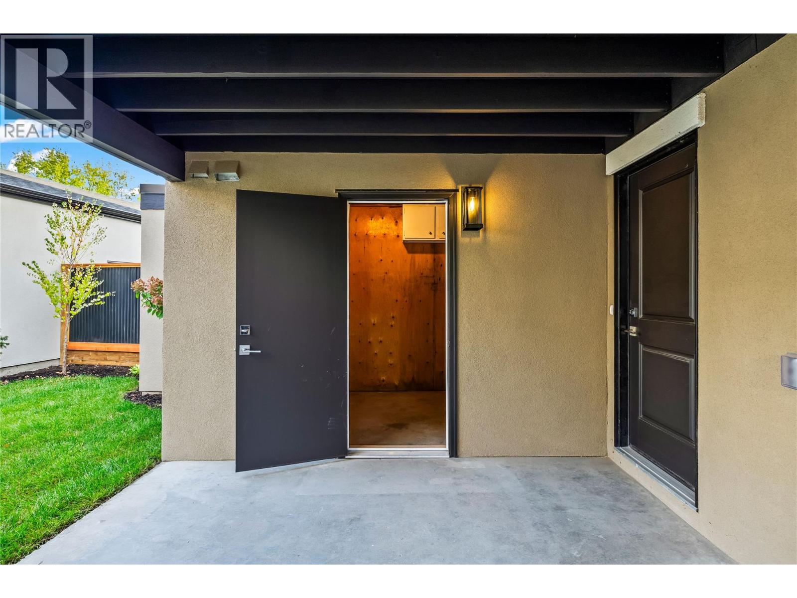 2957 Conlin Court Unit# 3, Kelowna, British Columbia  V1Y 7S7 - Photo 40 - 10363985