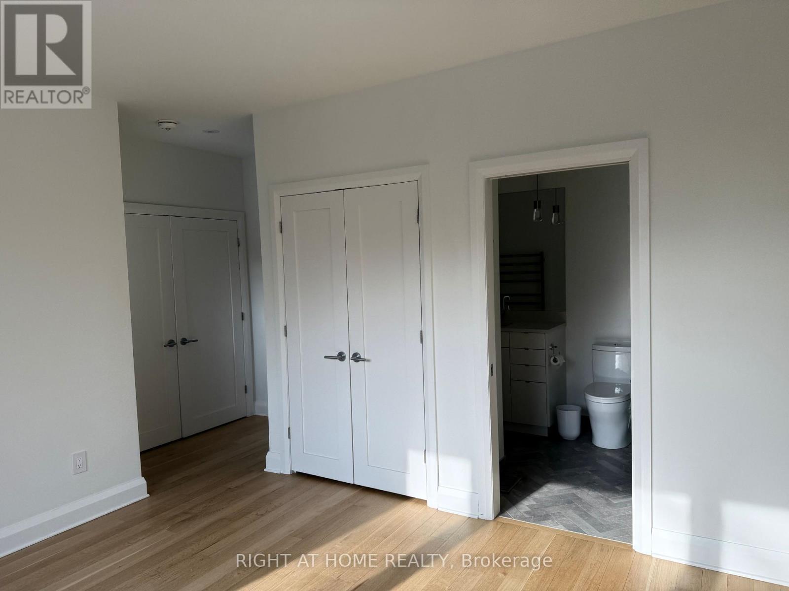 221 Crichton Street, Ottawa, Ontario  K1M 1W3 - Photo 13 - X12781302