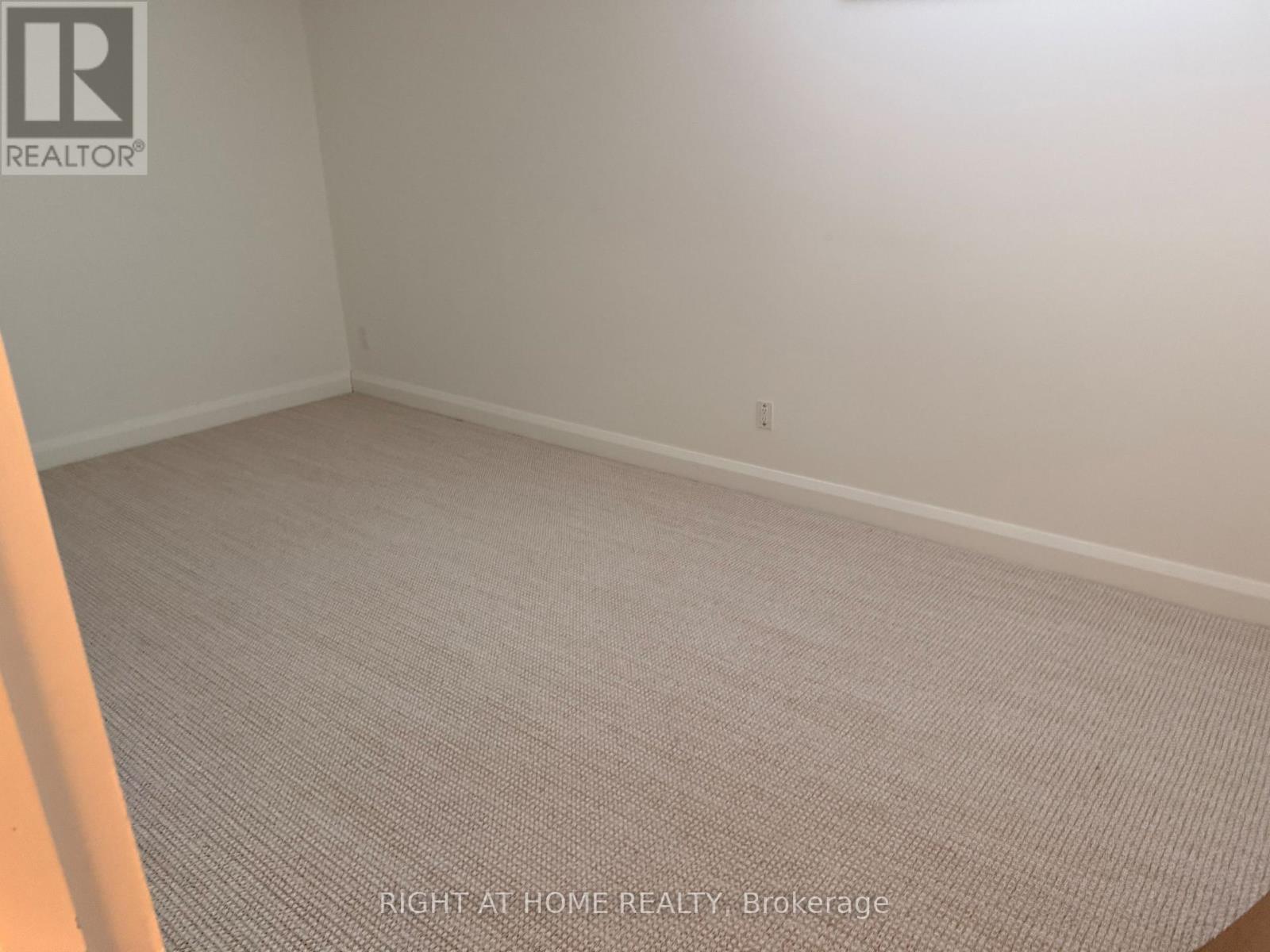 221 Crichton Street, Ottawa, Ontario  K1M 1W3 - Photo 21 - X12781302