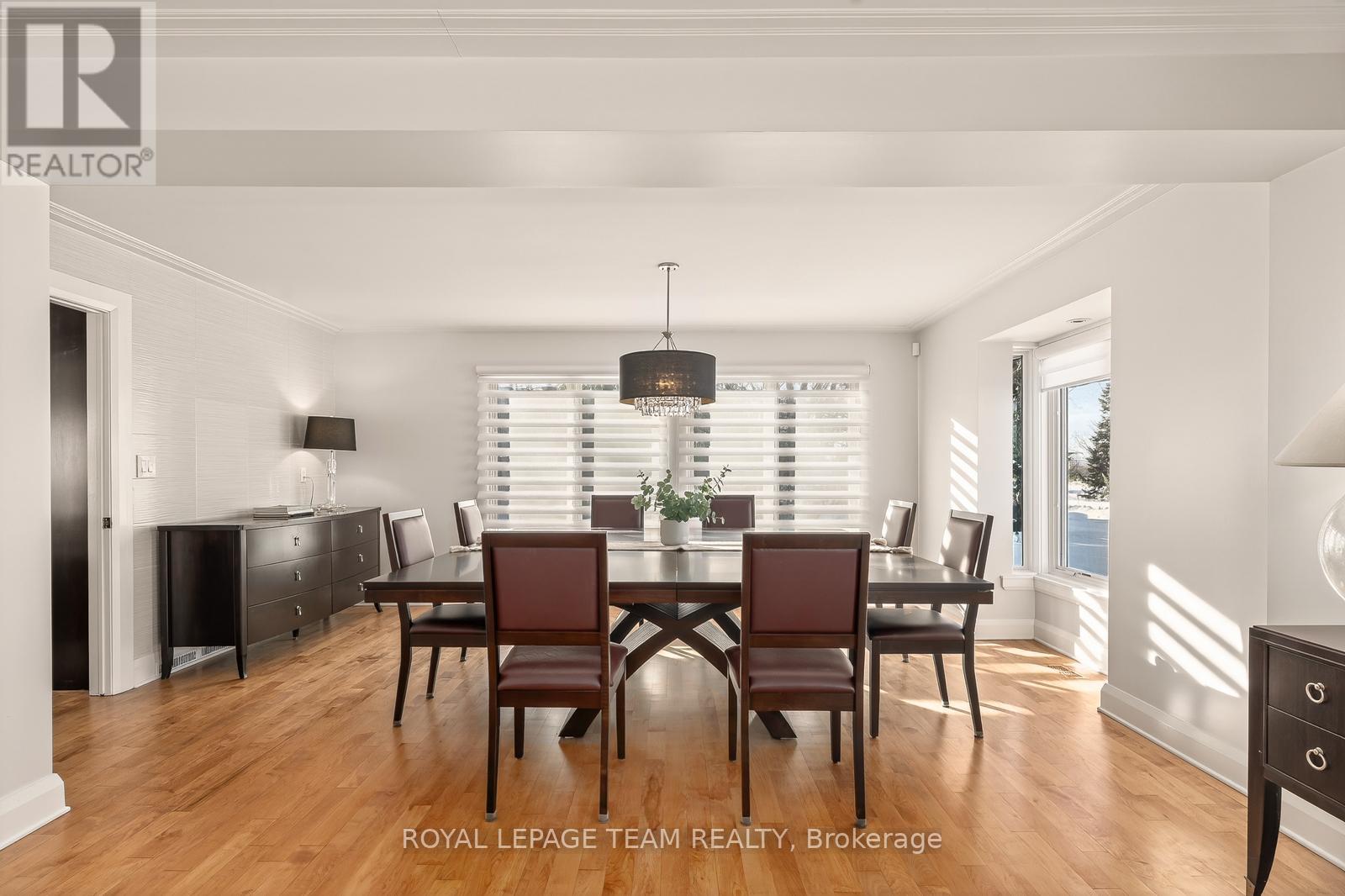 230 Sandridge Road, Ottawa, Ontario  K1L 5A2 - Photo 12 - X12781342