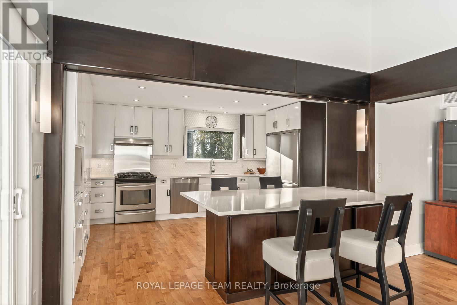 230 Sandridge Road, Ottawa, Ontario  K1L 5A2 - Photo 20 - X12781342