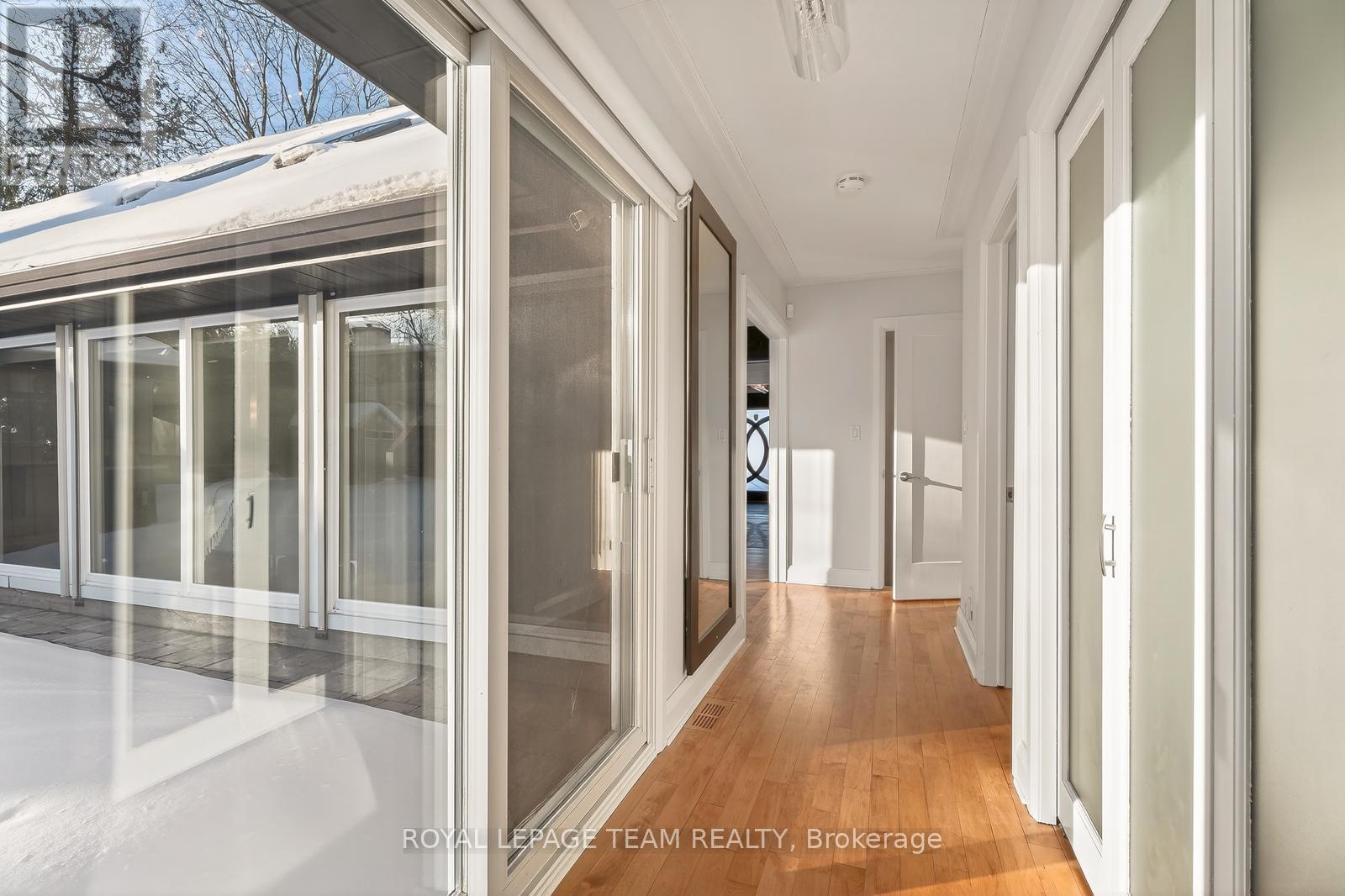 230 Sandridge Road, Ottawa, Ontario  K1L 5A2 - Photo 27 - X12781342