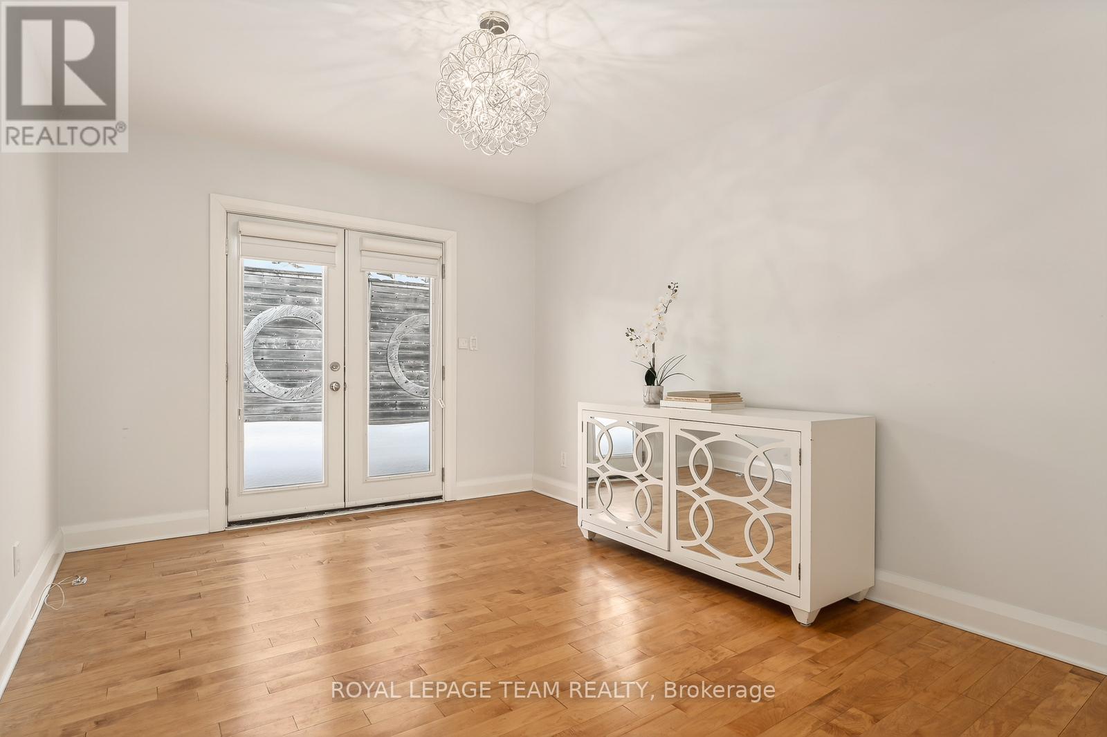 230 Sandridge Road, Ottawa, Ontario  K1L 5A2 - Photo 34 - X12781342