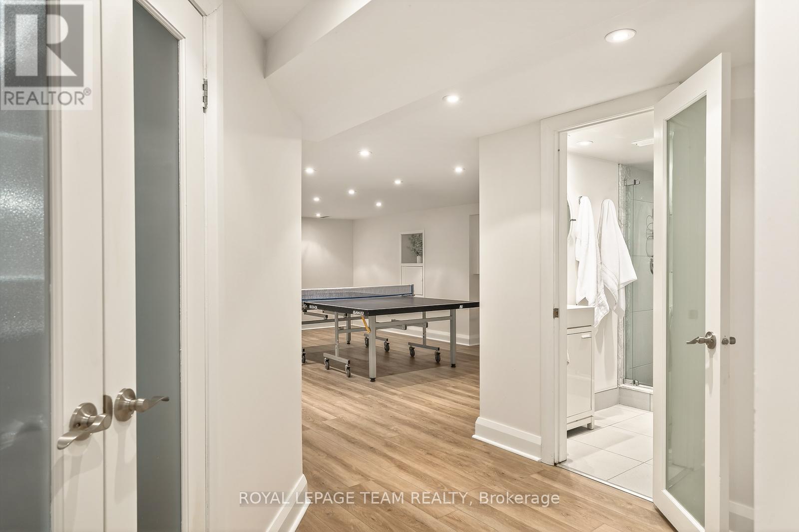 230 Sandridge Road, Ottawa, Ontario  K1L 5A2 - Photo 41 - X12781342