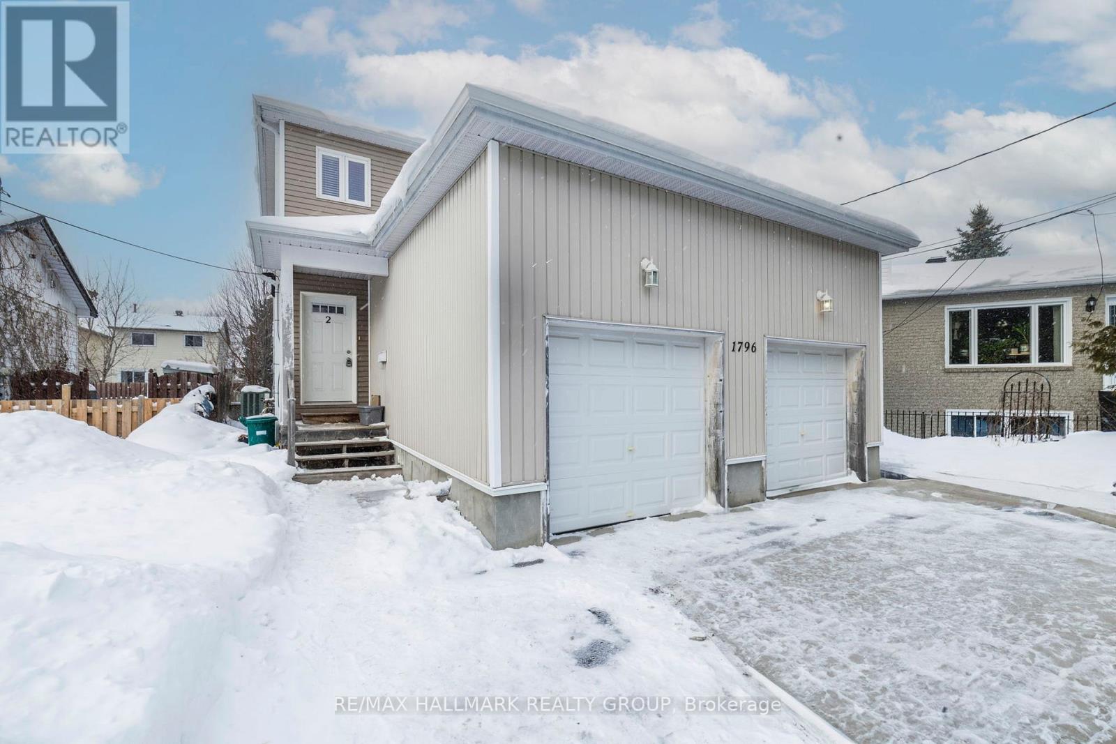 1796 Dumas Street, Ottawa, Ontario  K1C 1N4 - Photo 2 - X12781358