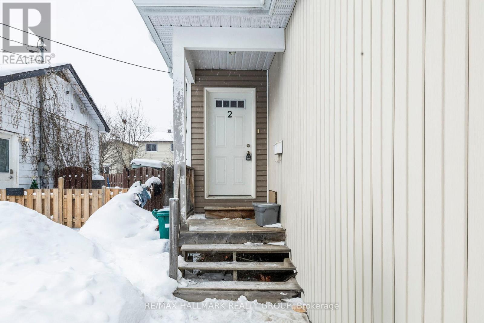 1796 Dumas Street, Ottawa, Ontario  K1C 1N4 - Photo 3 - X12781358