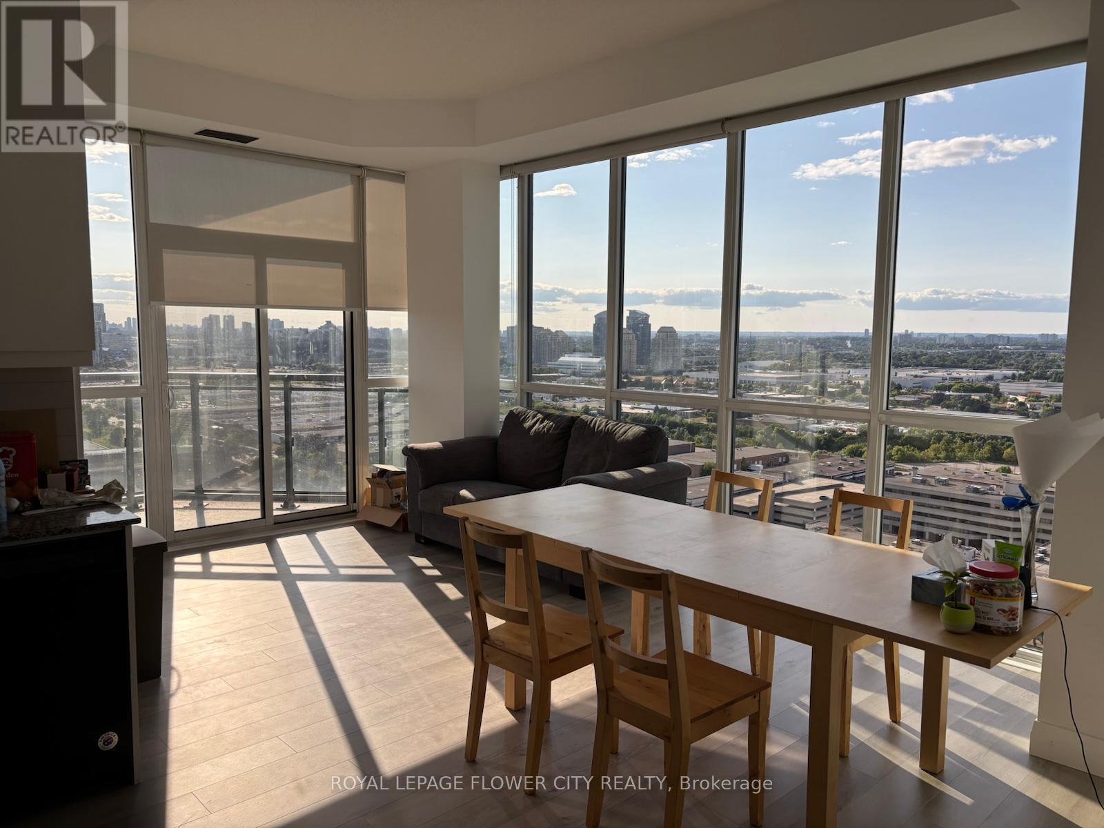 2605 - 30 Meadowglen Place, Toronto, Ontario  M1G 0A6 - Photo 2 - E12778708