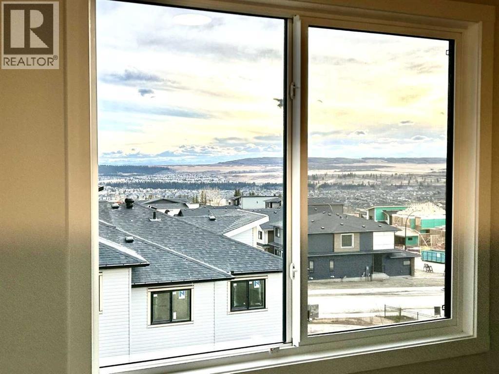 358 Heritage Boulevard, Cochrane, Alberta  T4C 0L3 - Photo 5 - A2268791