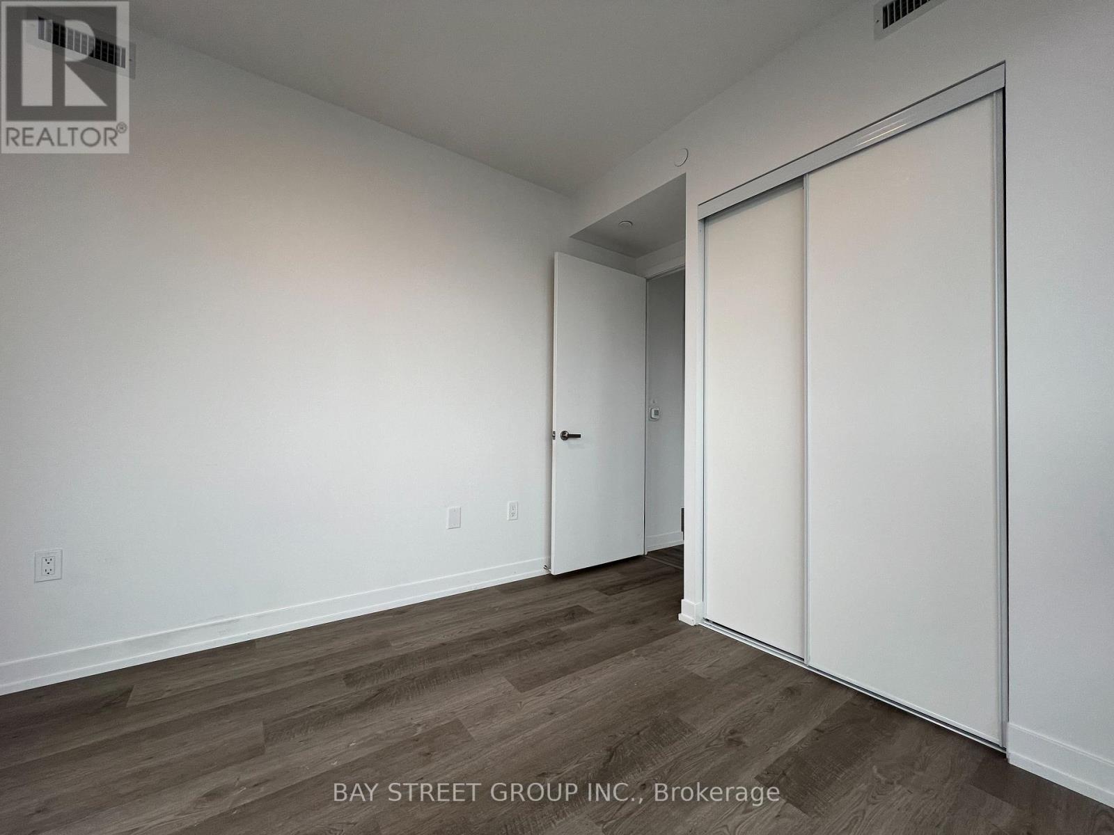 3705 - 55 Cooper Street, Toronto, Ontario  M5E 0G1 - Photo 4 - C12781304