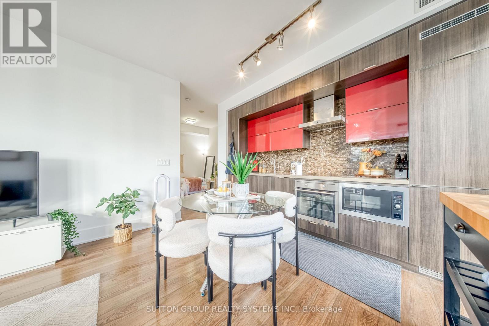 1912 - 300 Front Street W, Toronto, Ontario  M5V 0E9 - Photo 14 - C12781312