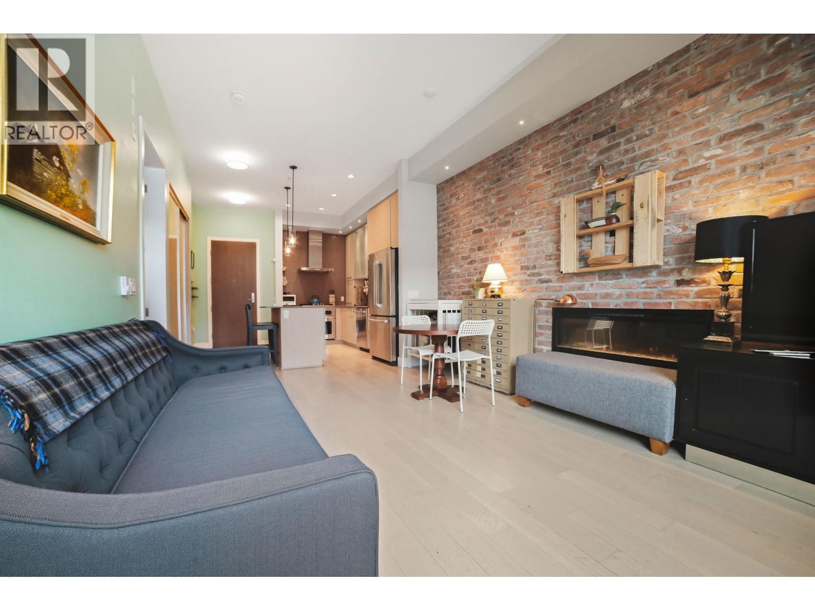 104 260 Salter Street, New Westminster, British Columbia  V3M 0J4 - Photo 11 - R3089004