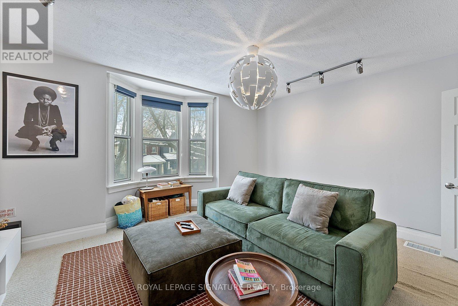 41 Hastings Avenue, Toronto, Ontario  M4L 2L1 - Photo 21 - E12781292