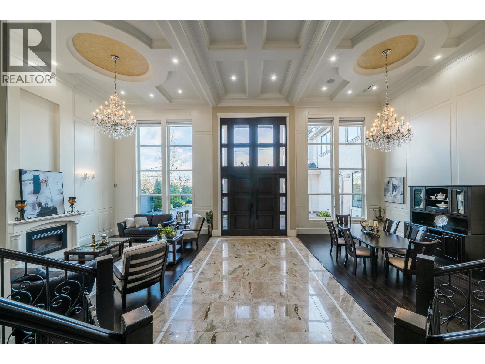 Listing Picture 9 of 32 : 13371 BLUNDELL ROAD, Richmond / 烈治文 - 魯藝地產 Yvonne Lu Group - MLS Medallion Club Member