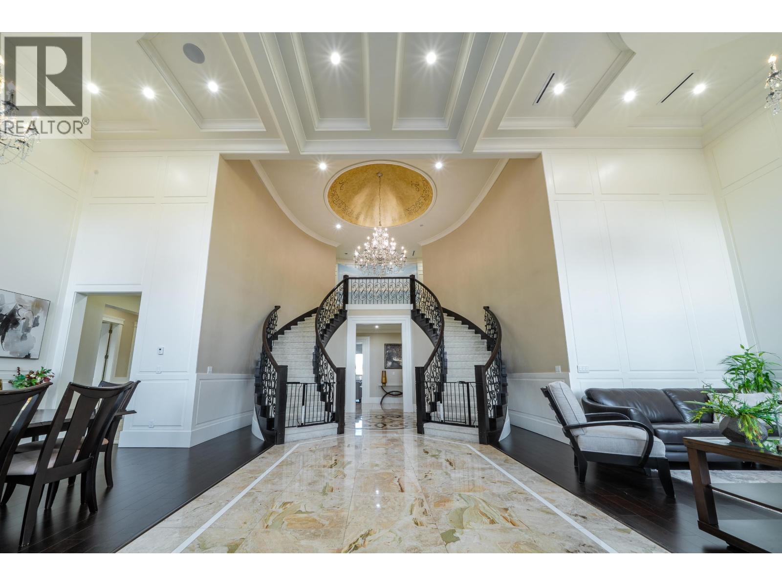 Listing Picture 5 of 32 : 13371 BLUNDELL ROAD, Richmond / 烈治文 - 魯藝地產 Yvonne Lu Group - MLS Medallion Club Member