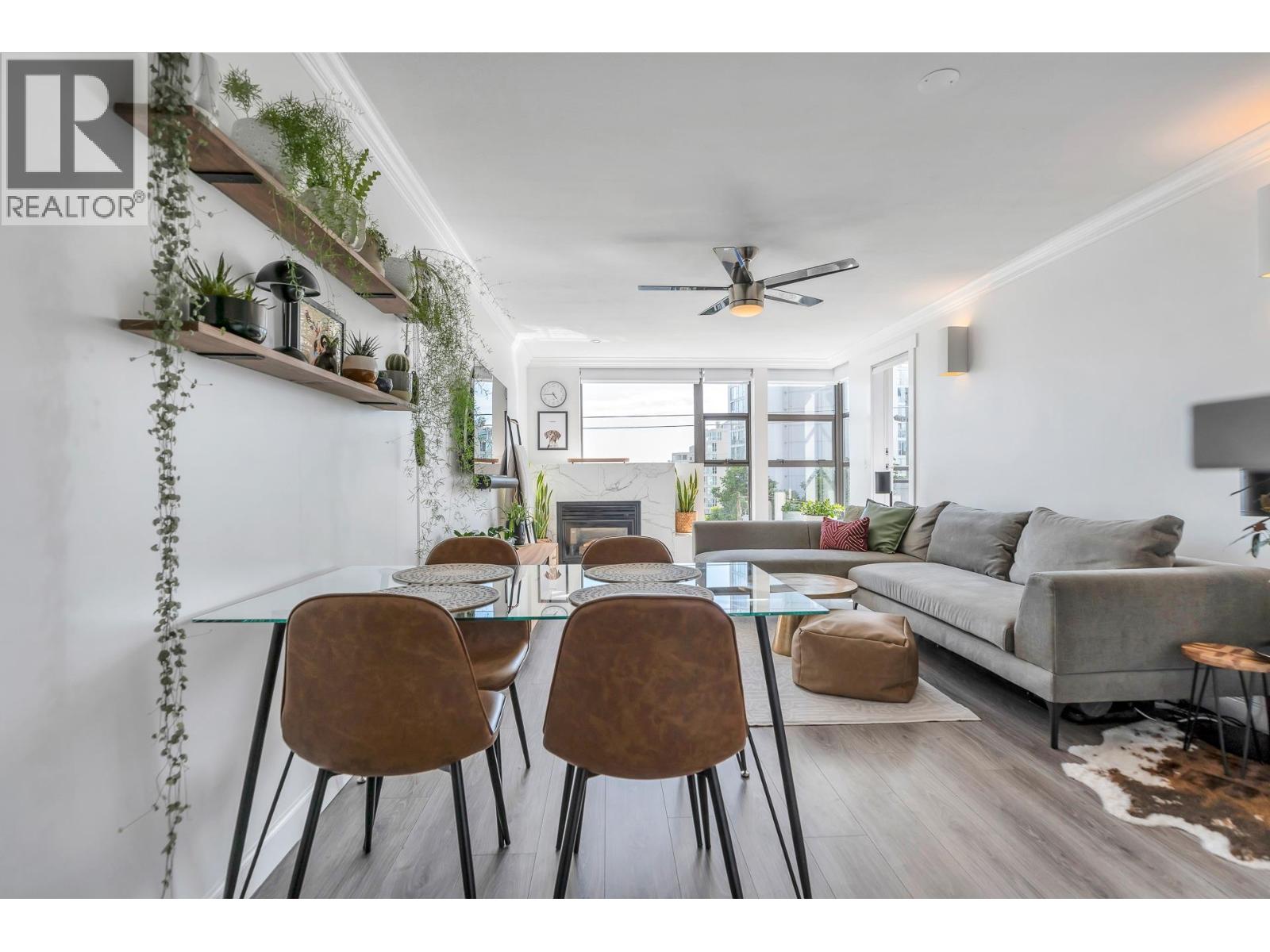 406 305 Lonsdale Avenue, North Vancouver, British Columbia  V7M 2G3 - Photo 3 - R3088731