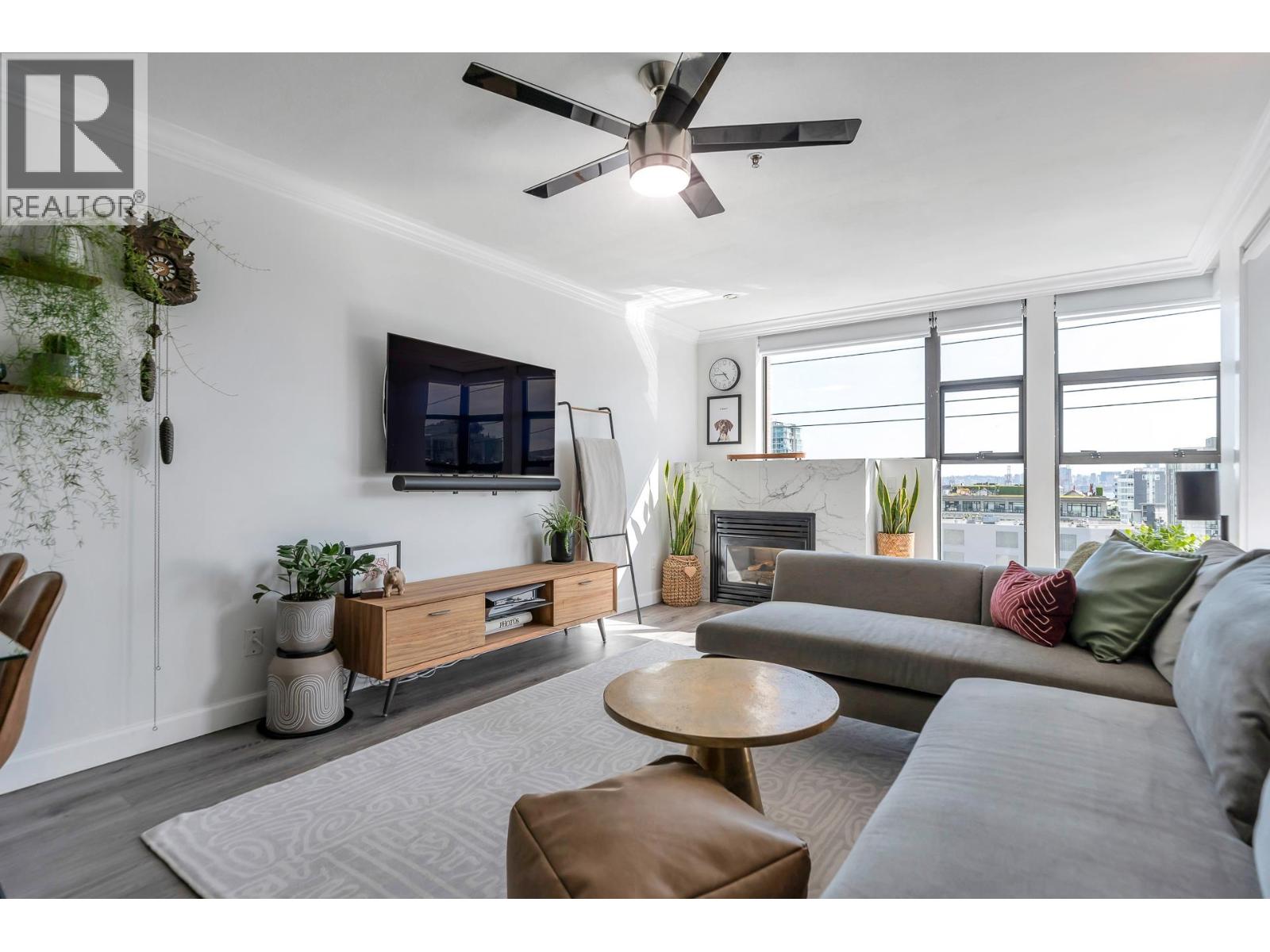 406 305 Lonsdale Avenue, North Vancouver, British Columbia  V7M 2G3 - Photo 5 - R3088731