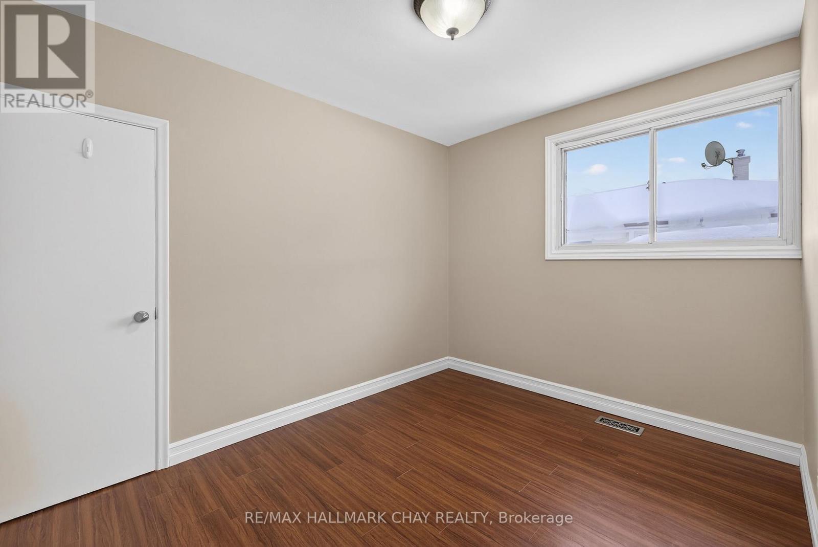 313 Taylor Mills Drive N, Richmond Hill, Ontario  L4C 2T8 - Photo 18 - N12781288