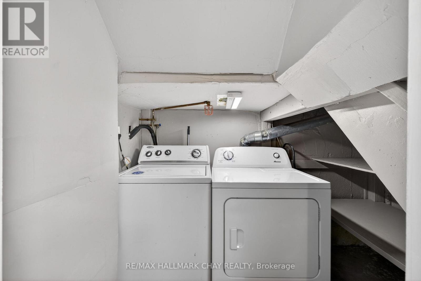 313 Taylor Mills Drive N, Richmond Hill, Ontario  L4C 2T8 - Photo 32 - N12781288