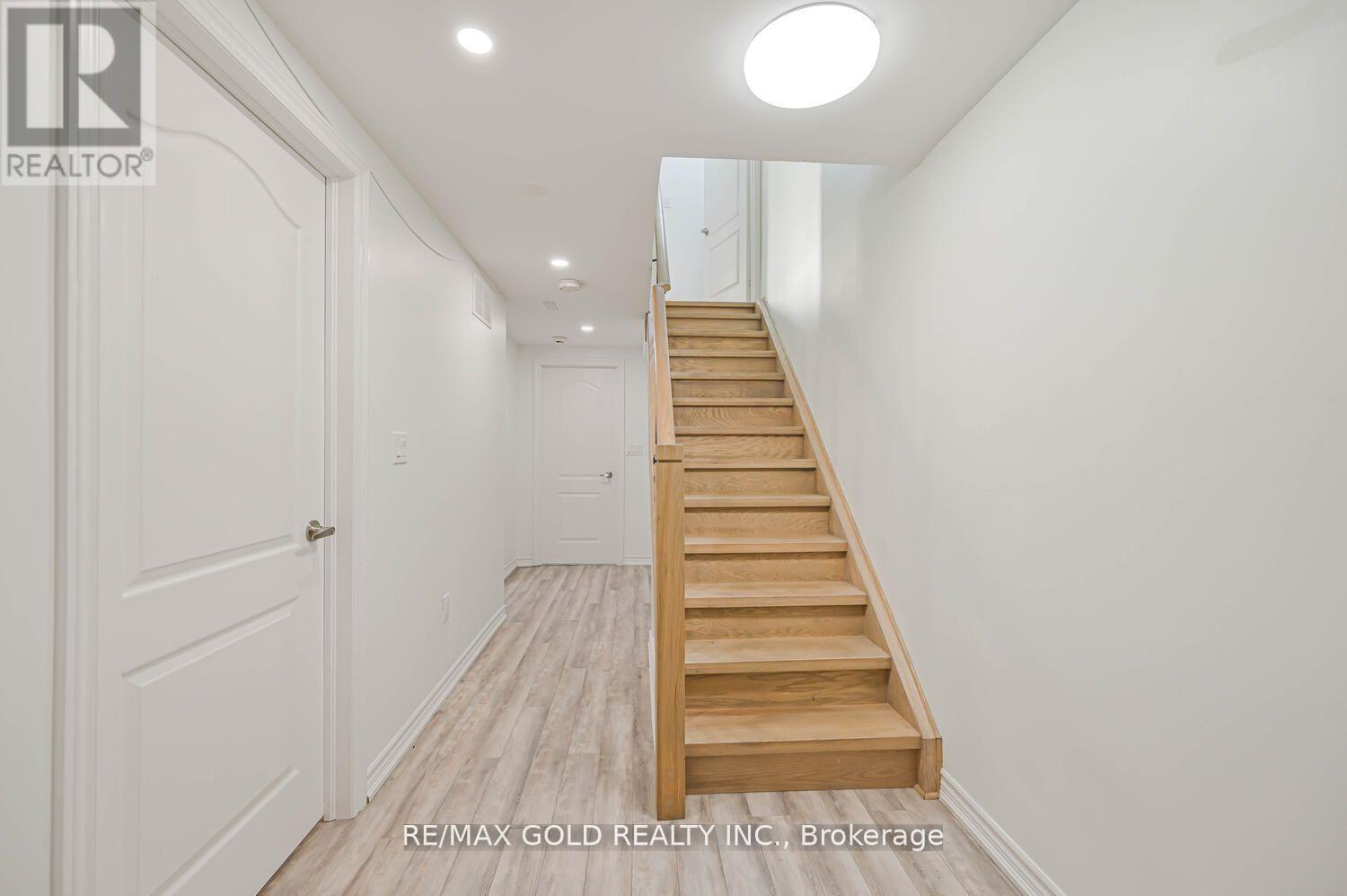 34 Earth Star Trail, Brampton, Ontario  L6R 2P3 - Photo 37 - W12781296