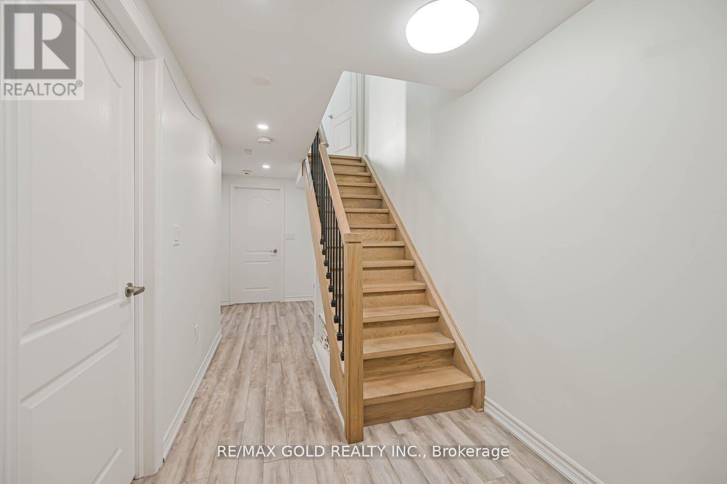 34 Earth Star Trail, Brampton, Ontario  L6R 2P3 - Photo 45 - W12781296