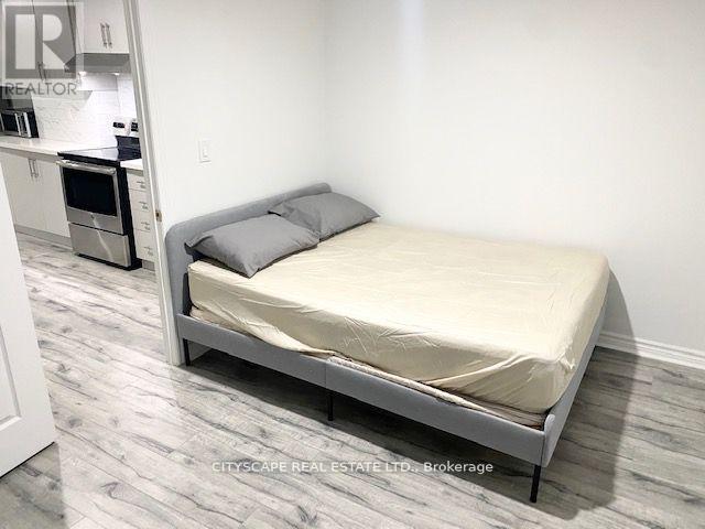 2b - 6421 Donway Drive, Mississauga, Ontario  L5V 1J4 - Photo 10 - W12781306