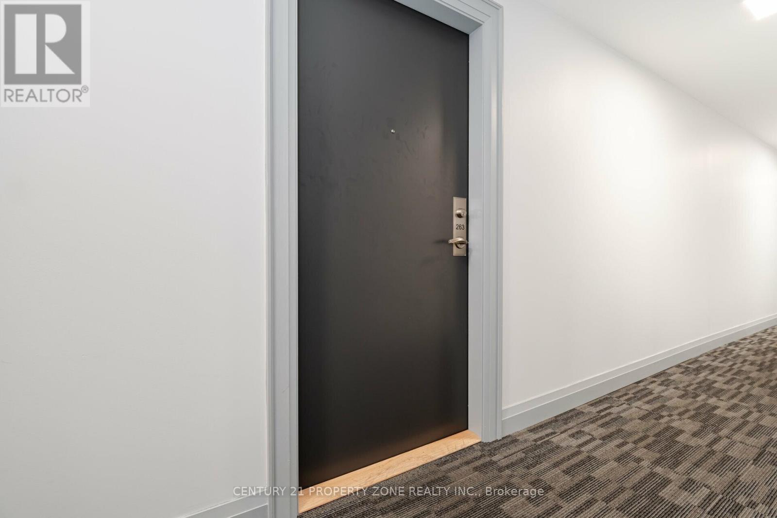 263 - 65 Attmar Drive, Brampton, Ontario  L6P 0Y6 - Photo 4 - W12781308