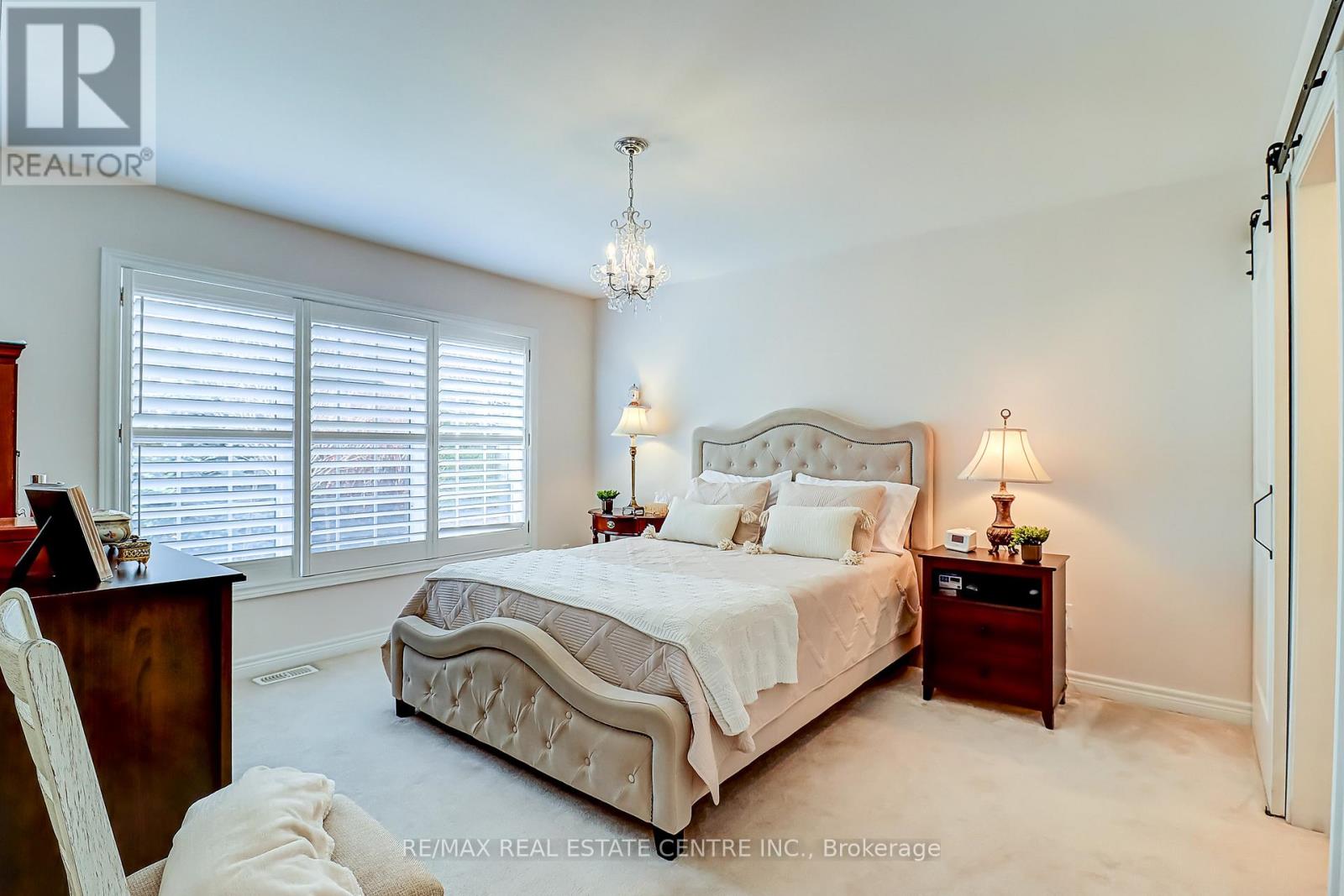 40 Muzzo Drive, Brampton, Ontario  L6R 3W8 - Photo 19 - W12781314