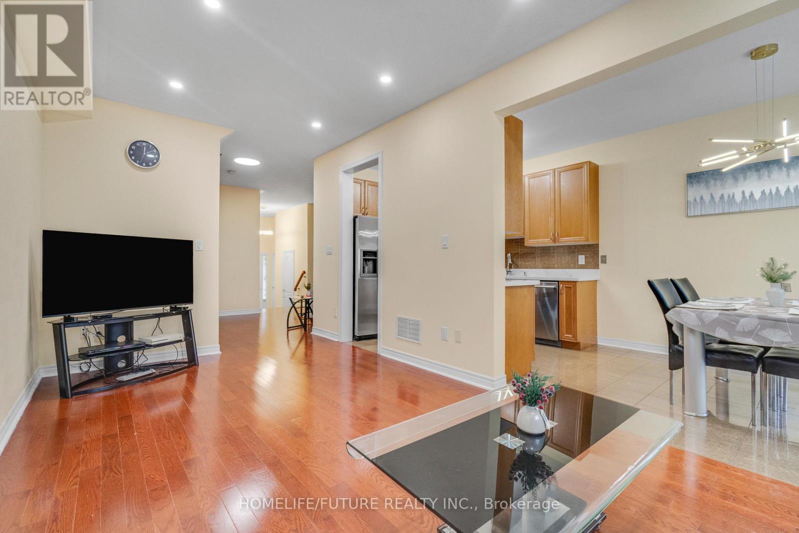 3103 Cabano Crescent, Mississauga, Ontario  L5M 0C5 - Photo 17 - W12781326