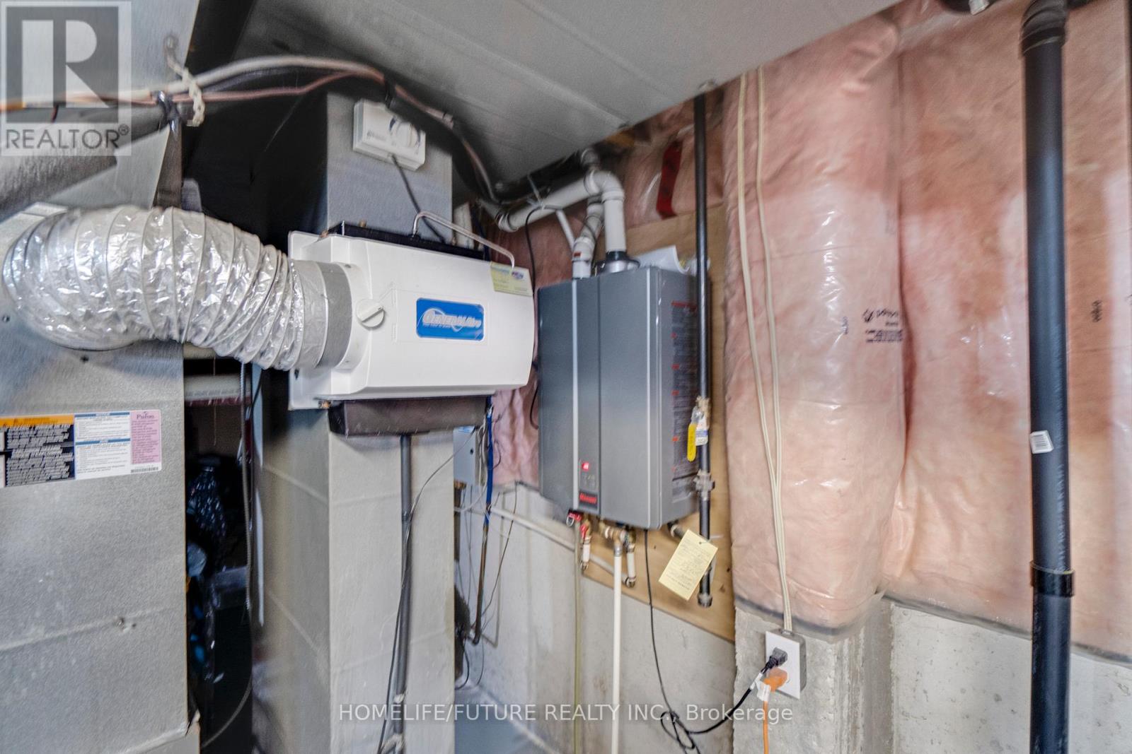 3103 Cabano Crescent, Mississauga, Ontario  L5M 0C5 - Photo 46 - W12781326