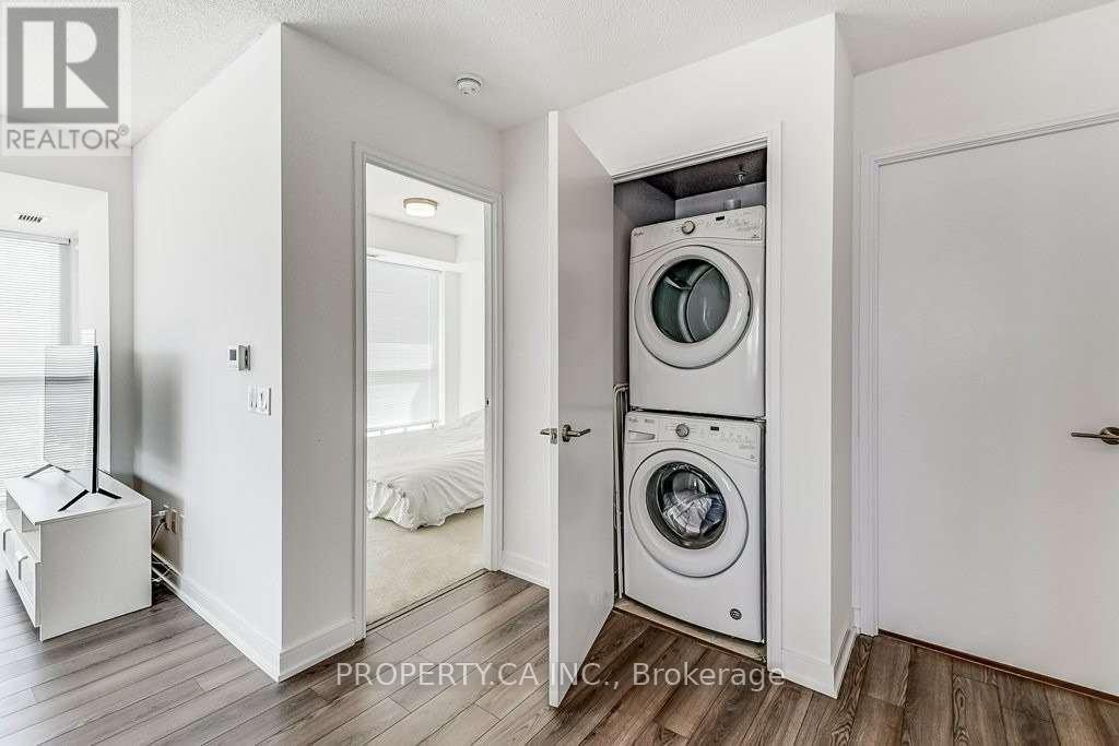 2707 - 20 Thomas Riley Road, Toronto, Ontario  M9B 1B3 - Photo 15 - W12781338