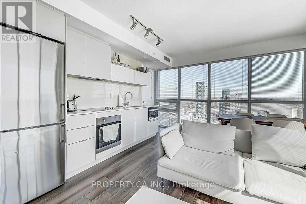 2707 - 20 Thomas Riley Road, Toronto, Ontario  M9B 1B3 - Photo 8 - W12781338