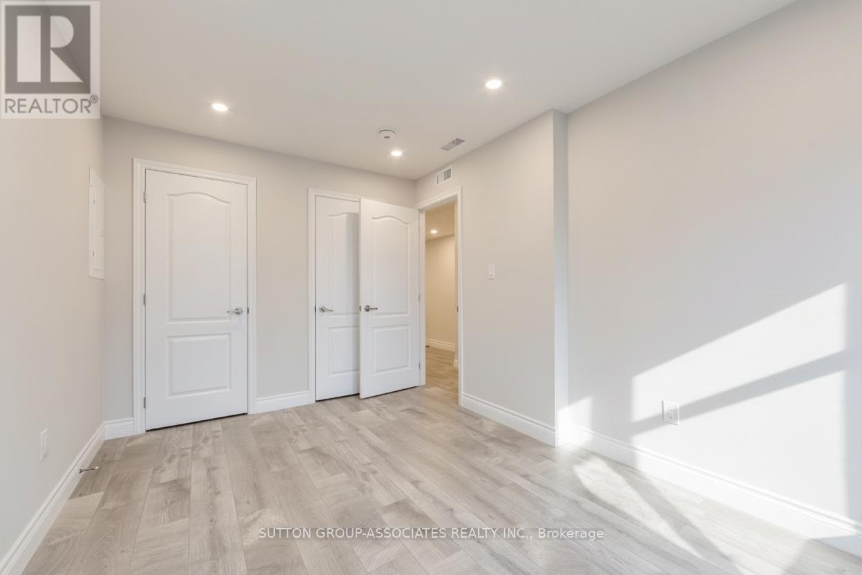 2 - 701 Dupont Street, Toronto, Ontario  M6G 1Z5 - Photo 9 - W12781360