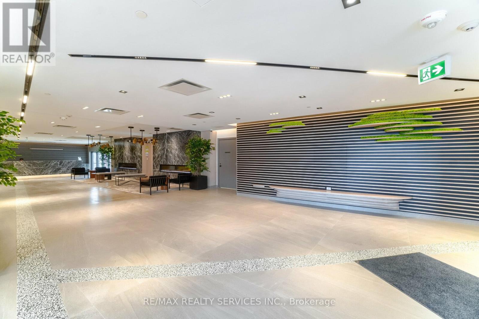 316 - 50 George Butchart Drive, Toronto, Ontario  M3K 0C9 - Photo 6 - W12781364