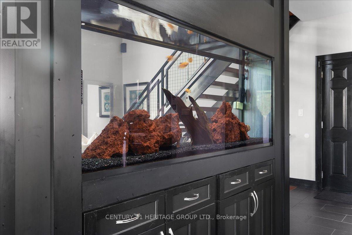 340 Old Mud Street, Hamilton, Ontario  L8J 3Z9 - Photo 11 - X12781294