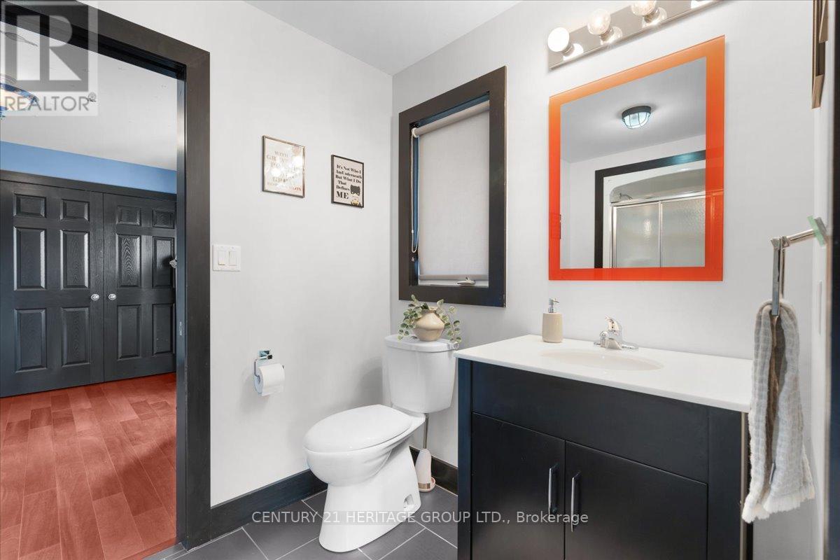 340 Old Mud Street, Hamilton, Ontario  L8J 3Z9 - Photo 32 - X12781294