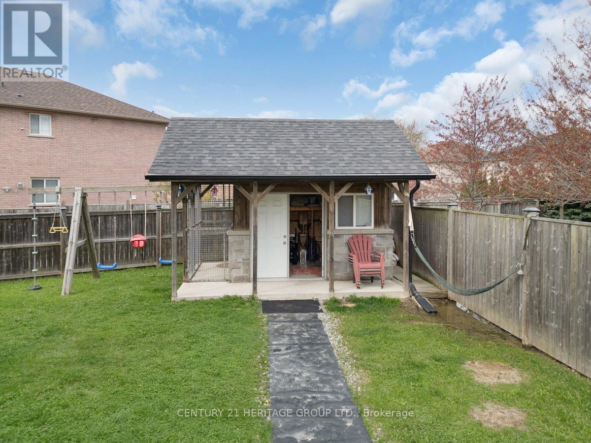 340 Old Mud Street, Hamilton, Ontario  L8J 3Z9 - Photo 47 - X12781294