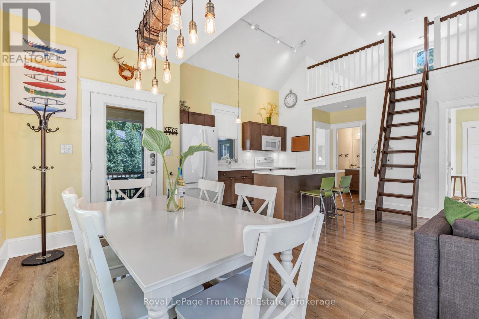 212 - 23 Hollow Lane, Prince Edward County, Ontario  K0K 1P0 - Photo 9 - X12781368