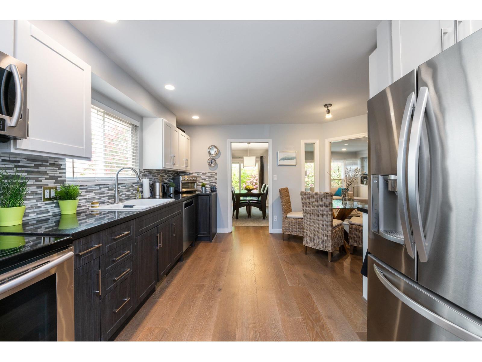 1452 Stevens Street, White Rock, British Columbia  V4B 5J3 - Photo 8 - R3087843