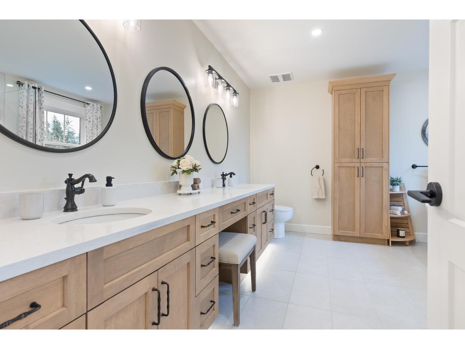 29599 Corvina Court, Abbotsford, British Columbia  V4X 0A6 - Photo 16 - R3088627