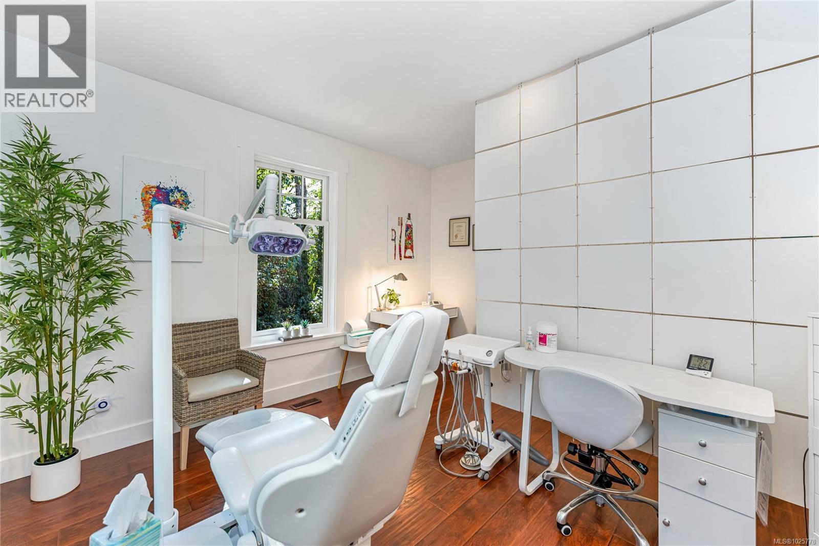 6140 Lakes Rd, Duncan, British Columbia  V9L 4J5 - Photo 23 - 1025778