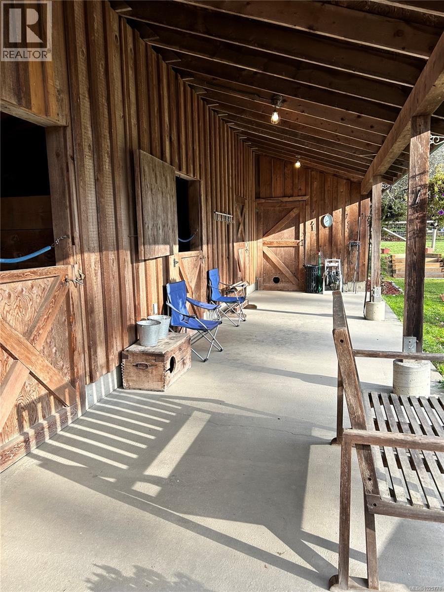 6140 Lakes Rd, Duncan, British Columbia  V9L 4J5 - Photo 55 - 1025778