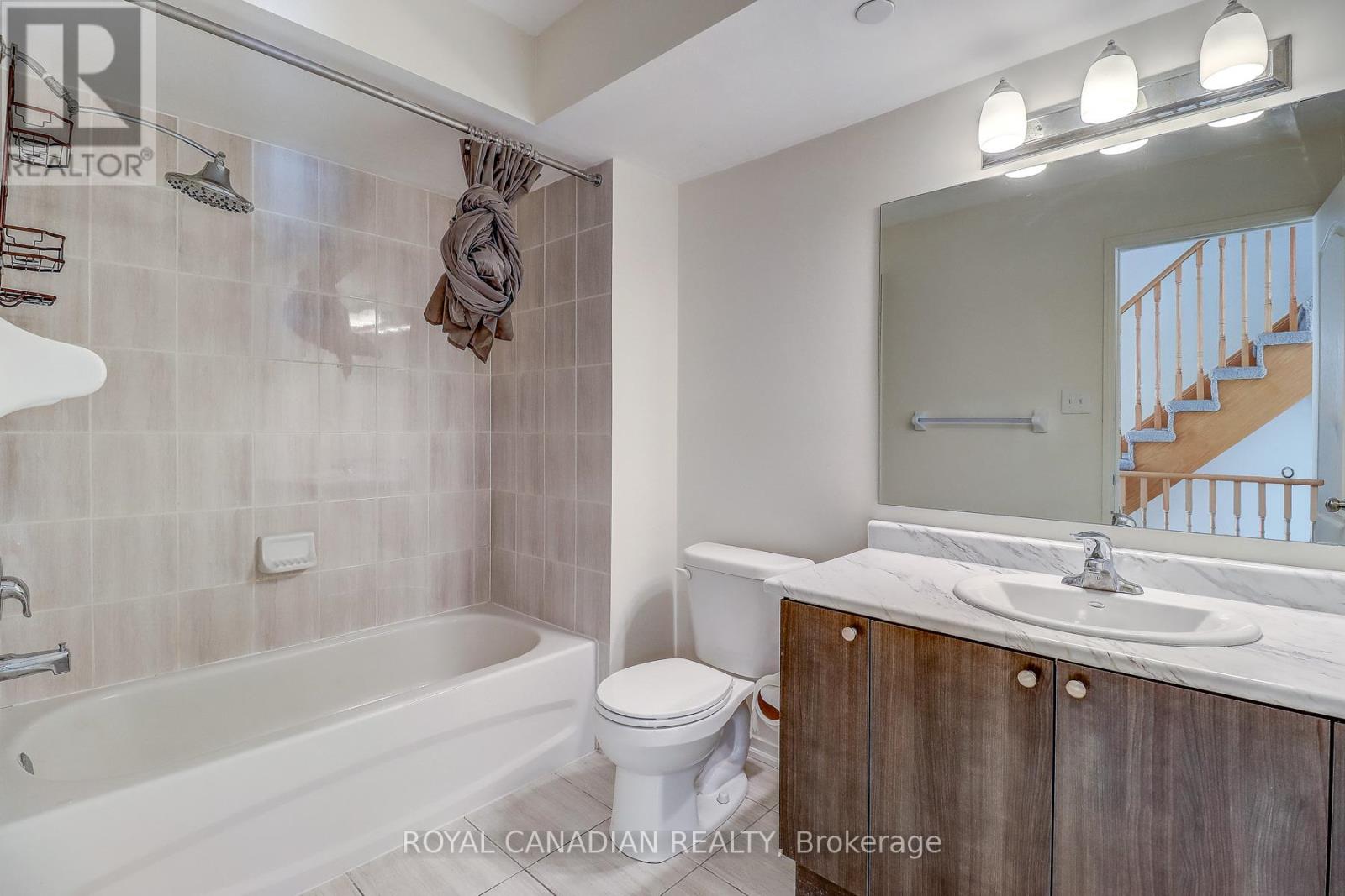 2677 Deputy Minister Path, Oshawa, Ontario  L1L 0M7 - Photo 19 - E12779436