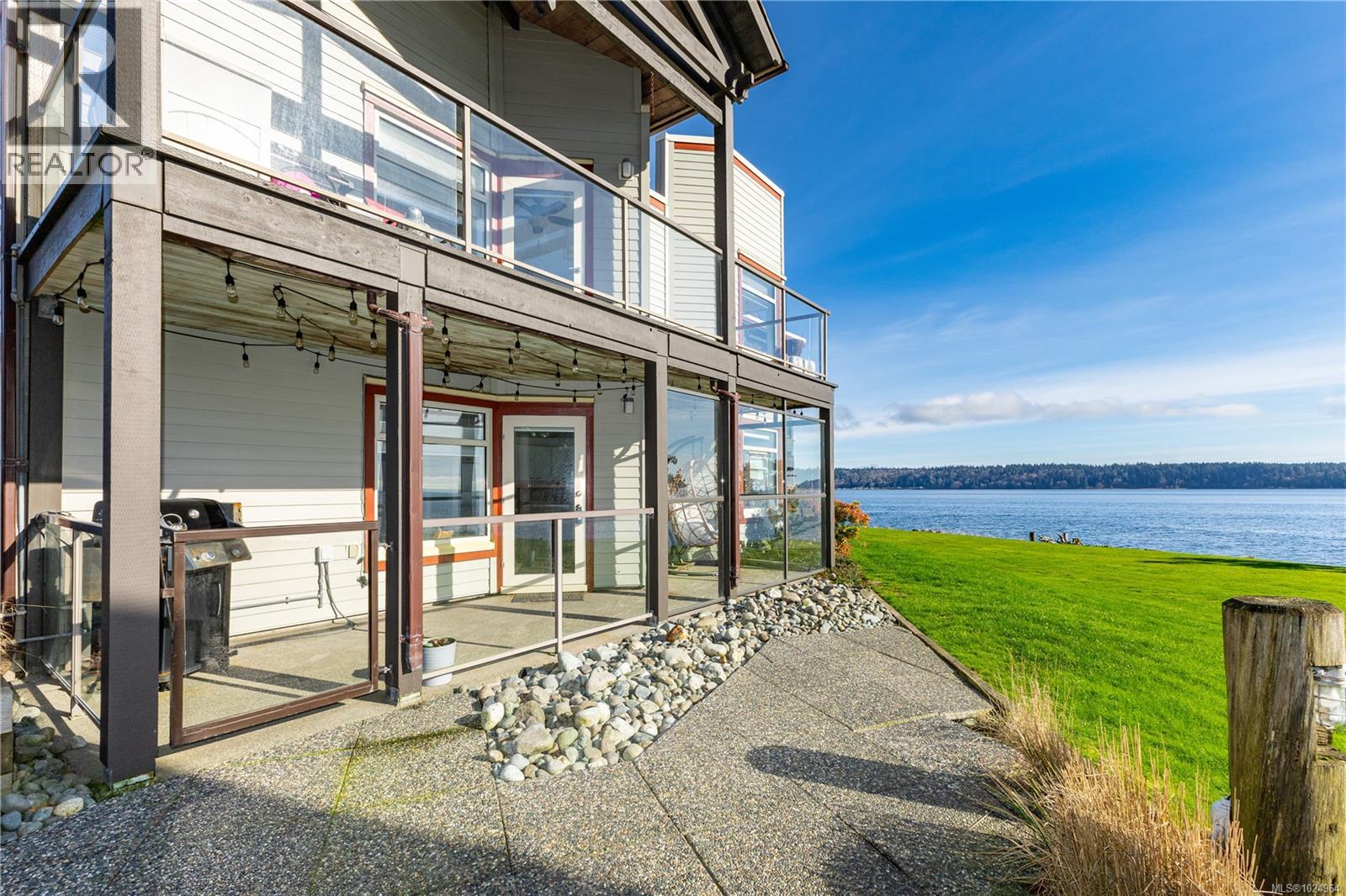 3210 27 Island Hwy S, Campbell River, British Columbia  V9W 1A2 - Photo 7 - 1024964