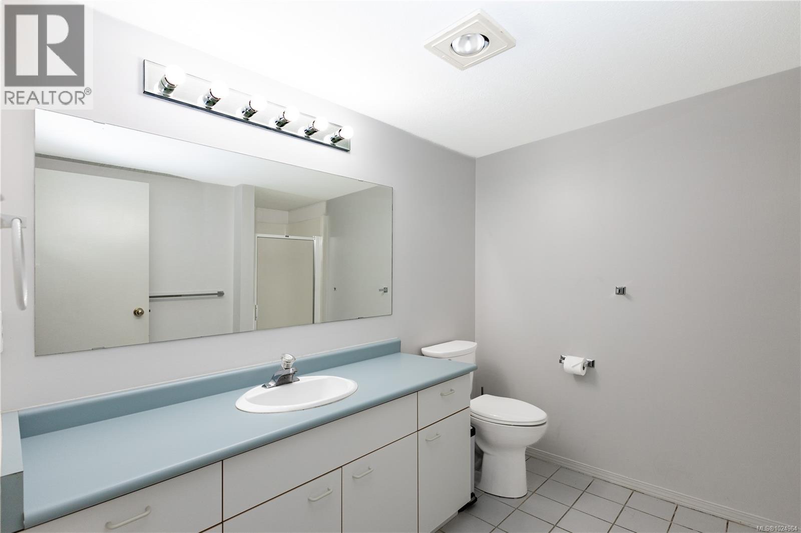 3210 27 Island Hwy S, Campbell River, British Columbia  V9W 1A2 - Photo 40 - 1024964